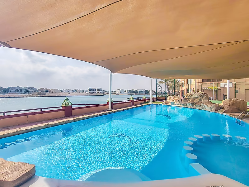 STUNNING 5-BEDROOM ELEGANCE AWAITS - Photo 20
