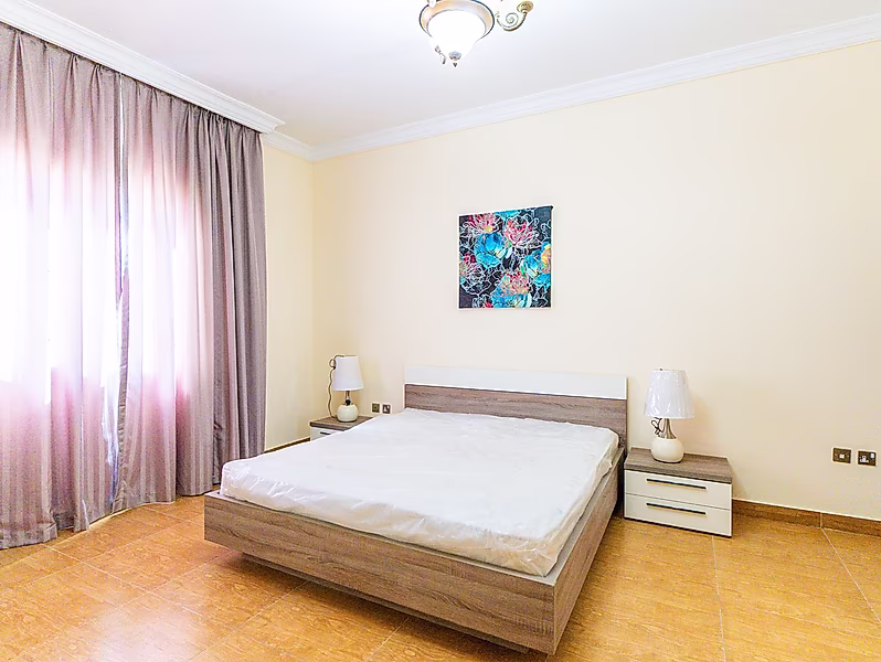 SPACIOUS 4BR + MAID VILLA | FAMILY COMPOUND - Photo 15