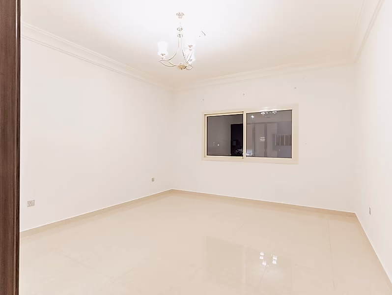 FAMILY COMPOUND | 4BR + MAID ROOM VILLA - Photo 2