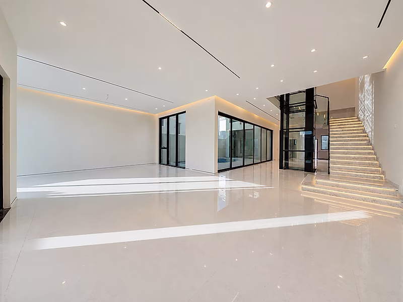 Spacious Family Villa | Premium Finishes - Photo 1