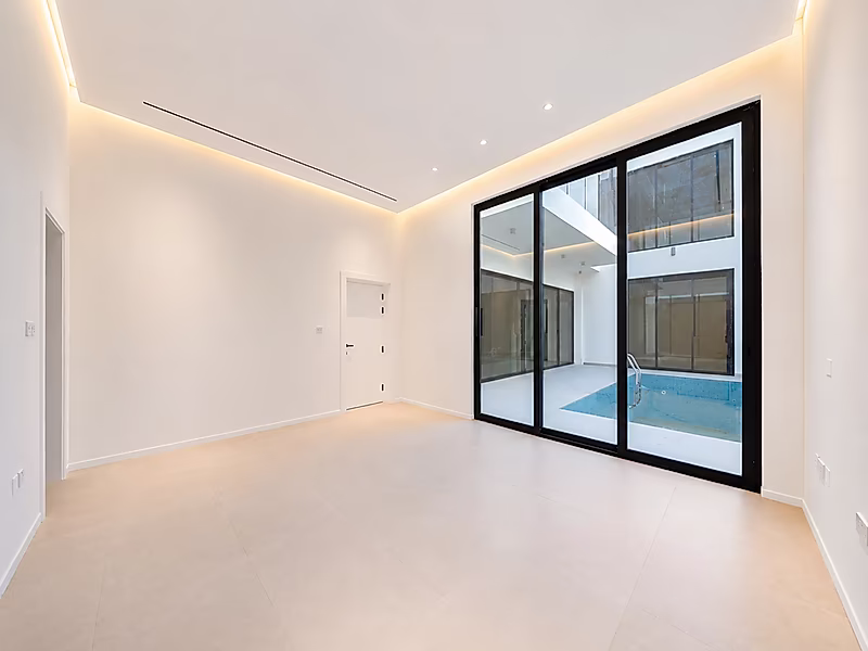 Spacious Family Villa | Premium Finishes - Photo 13