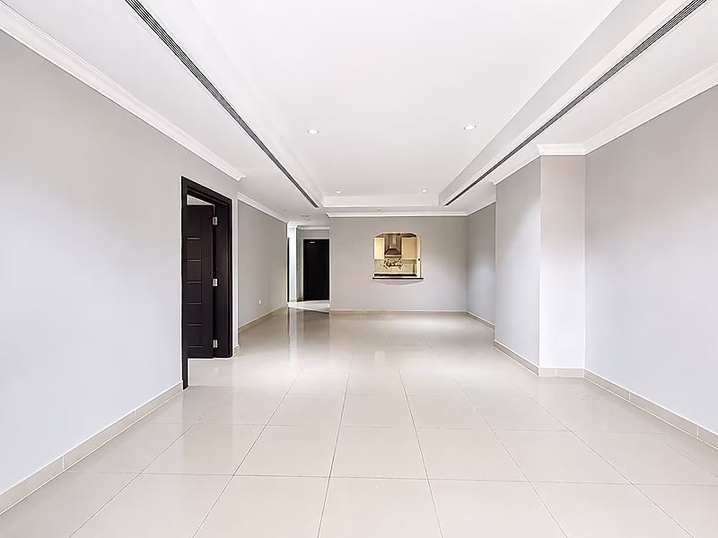 Spacious 1-Bedroom in Premium Tower | Balcony & Luxury Living - Photo 6