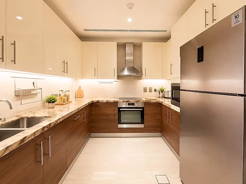 Luxurious Freehold Residence at The St. Regis Marsa Arabia Island, The Pearl-Qatar | Furnished 2BR+Maid - Photo 4