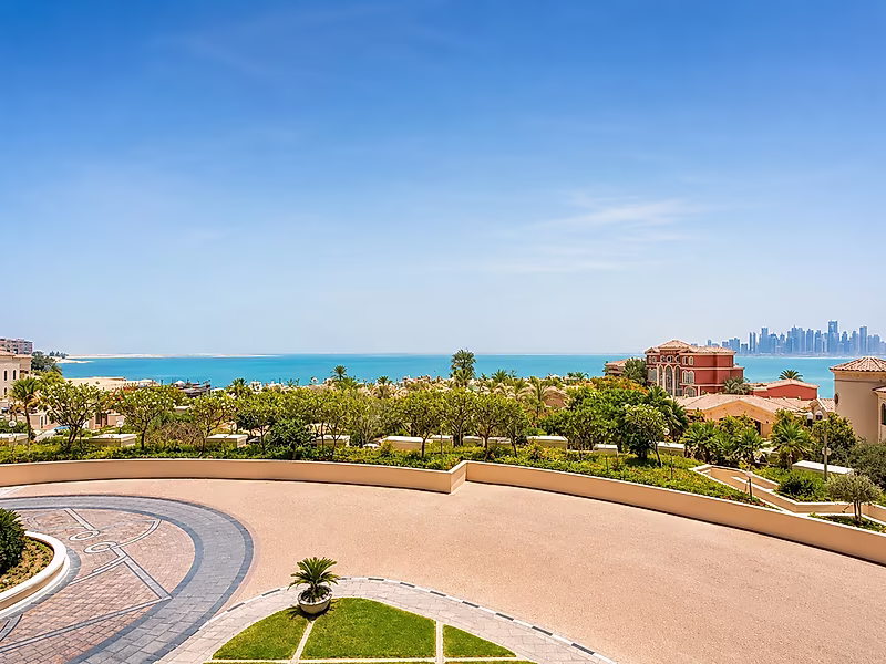 2BR Apartment | Sea View | Viva Bahriya, The Pearl - Photo 1