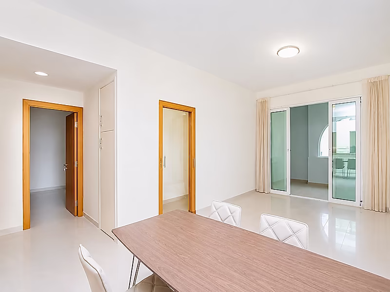 2BR Apartment | Sea View | Viva Bahriya, The Pearl - Photo 2