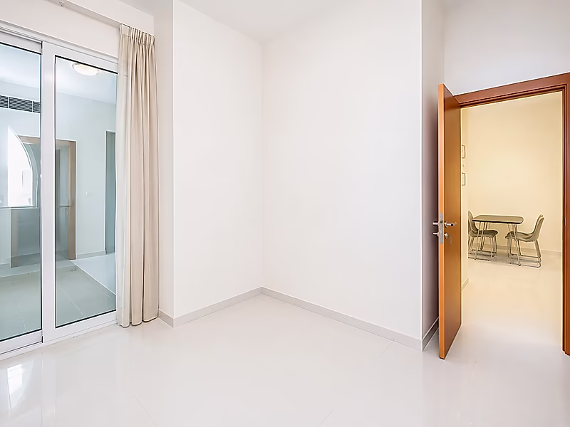 2BR Apartment | Sea View | Viva Bahriya, The Pearl - Photo 7