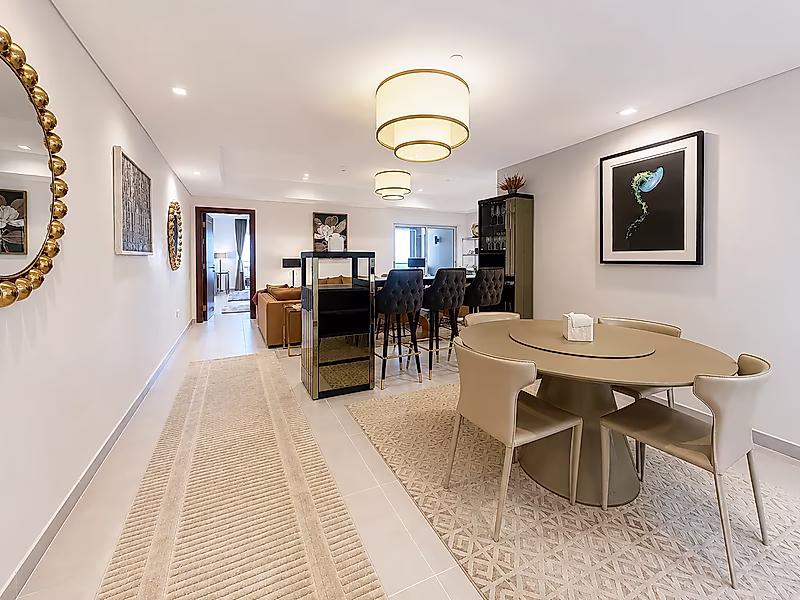 The Largest 1-Bedroom in Mutahidah Towers | 141 SQM | Full Sea & West Bay Views | Luxury Furnished - Photo 7