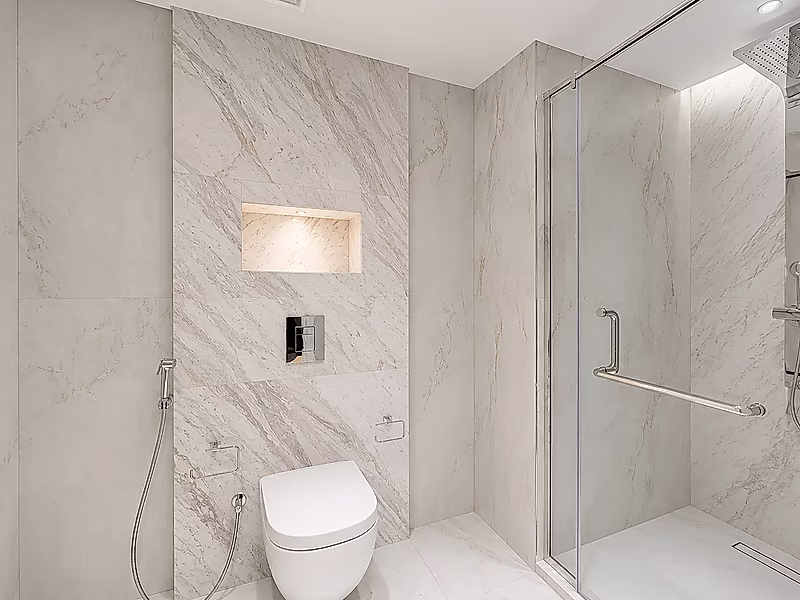 Move-In Ready | High-End Renovation | Prime 2 BR - Porto Arabia - Photo 5