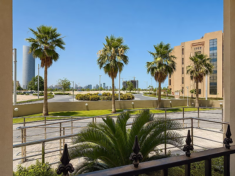 MODERN 1BR WITH POOL - BOULEVARD VIEW - Photo 6