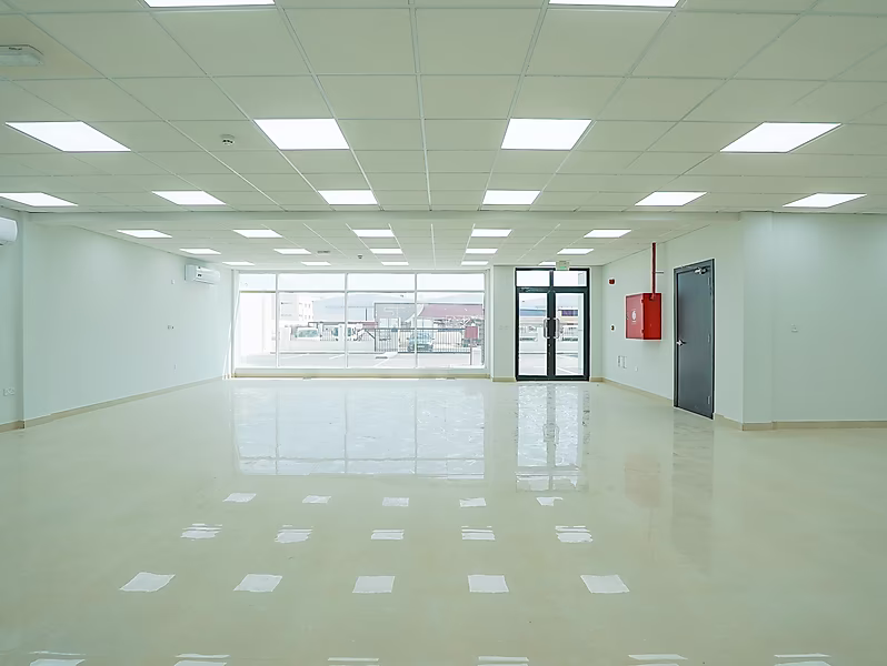 EXCEPTIONAL WAREHOUSE | BIRKAT AL AWAMER - Photo 17