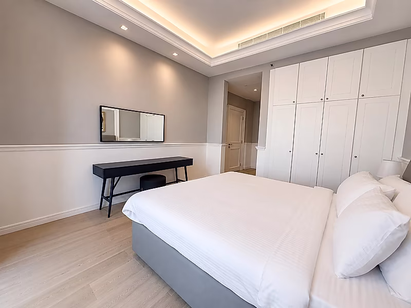 Prime Investment Opportunity | Fully Furnished & Tenanted 1-Bedroom Apartment in Al Sadd - Photo 3