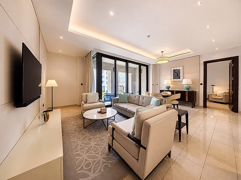 LUXURIOUS 2-BEDROOM + STUDY WITH PREMIUM FINISHES - Photo 1