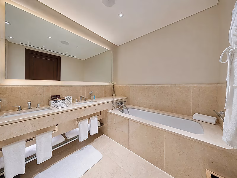 ELEGANTLY STYLED! 2-BEDS WITH COZY AMBIANCE - Photo 11
