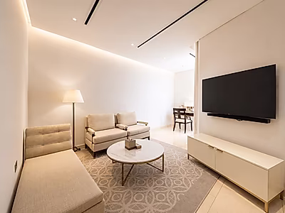 PRESTIGIOUS FAMILY LIVING! 4-BR DUPLEX APARTMENT