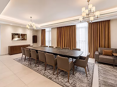 5-Bedroom Penthouse with Panoramic Qatar Views & 5-Star Amenities