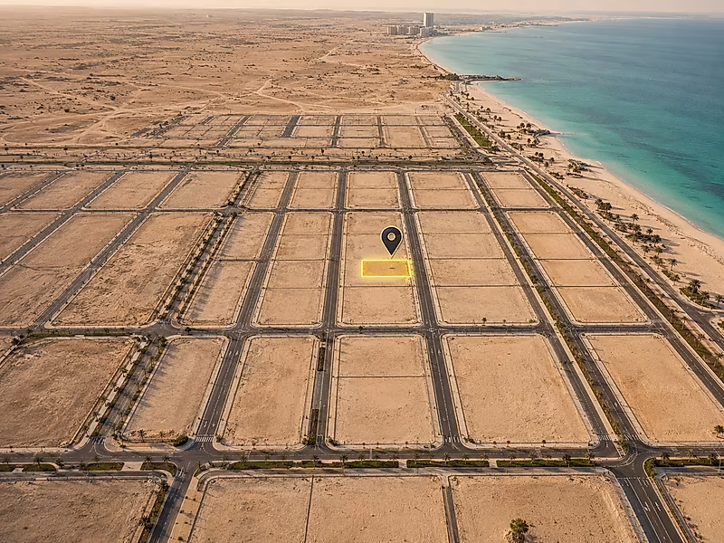 Exceptional Corner Plot for Sale in Huzoom, Lusail – 400 SQM - Photo 1
