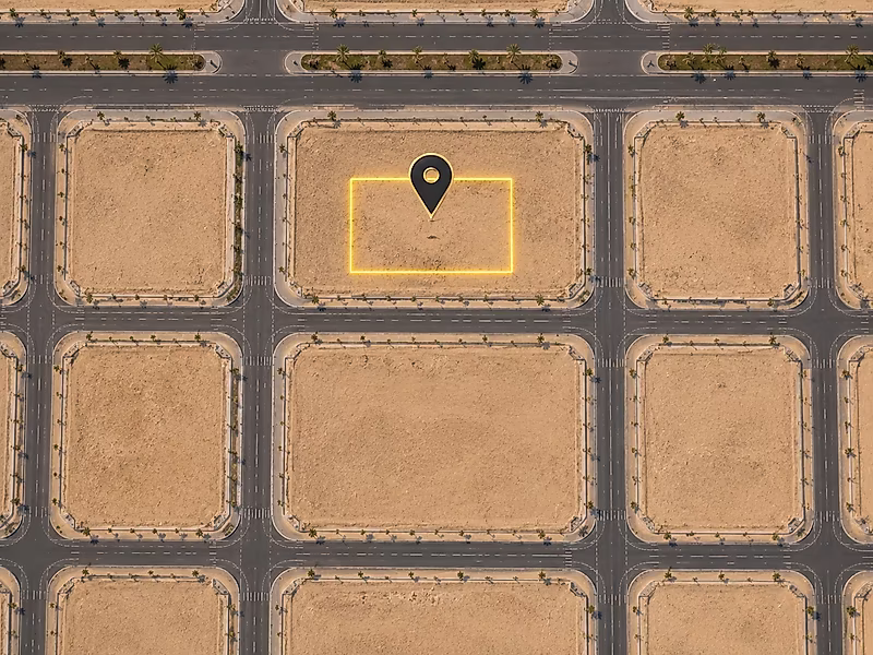 Exceptional Corner Plot for Sale in Huzoom, Lusail – 400 SQM - Photo 3