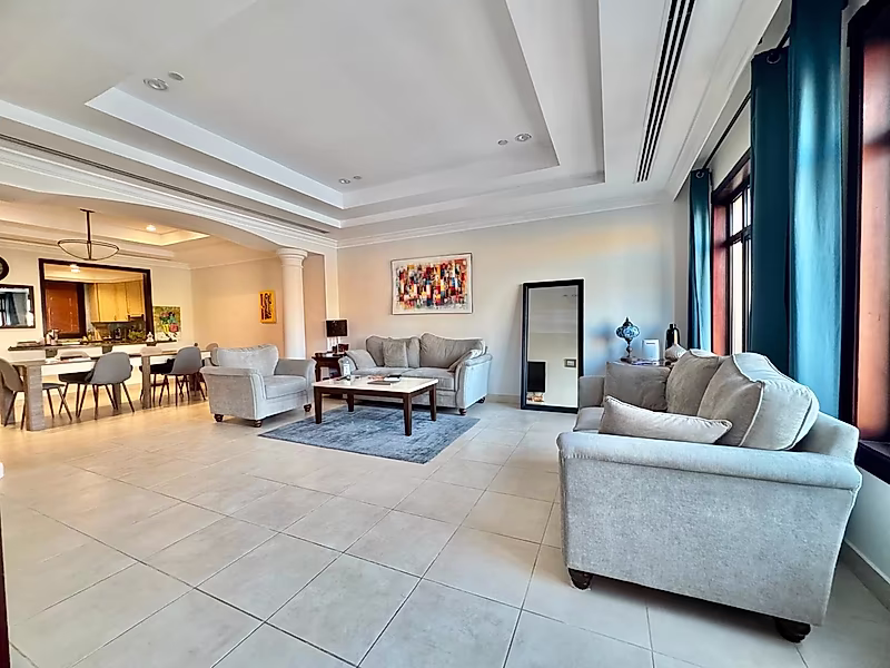 Exclusive Marina-Front Townhouse | 2 Bedrooms | Prime Porto Arabia Address | - Photo 1