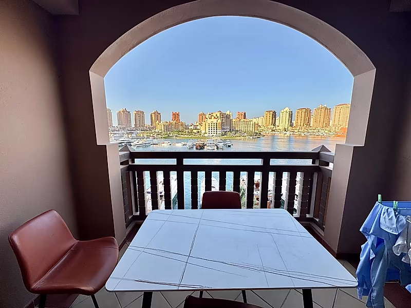 Exclusive Marina-Front Townhouse | 2 Bedrooms | Prime Porto Arabia Address | - Photo 2