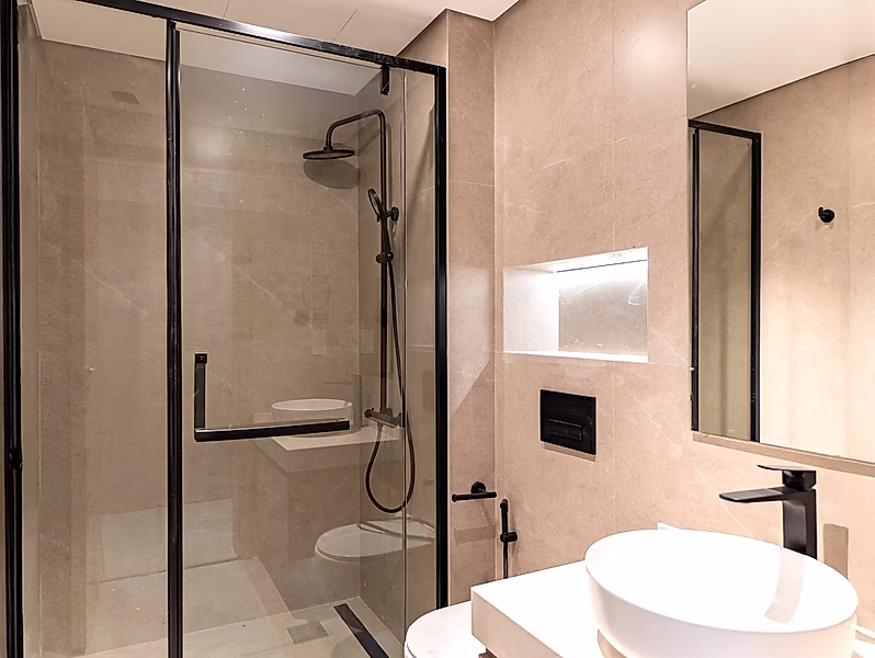 LUXURY BEACHFRONT TOWNHOUSE | BRAND NEW 2BR+MAID IN LUSAIL - Photo 7
