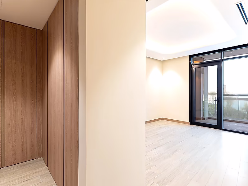 LUXURY BEACHFRONT TOWNHOUSE | BRAND NEW 2BR+MAID IN LUSAIL - Photo 13