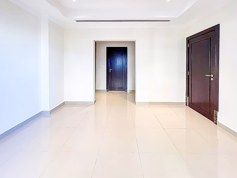 Elegant 1-Bedroom Apartment | Porto Arabia, The Pearl - Photo 8