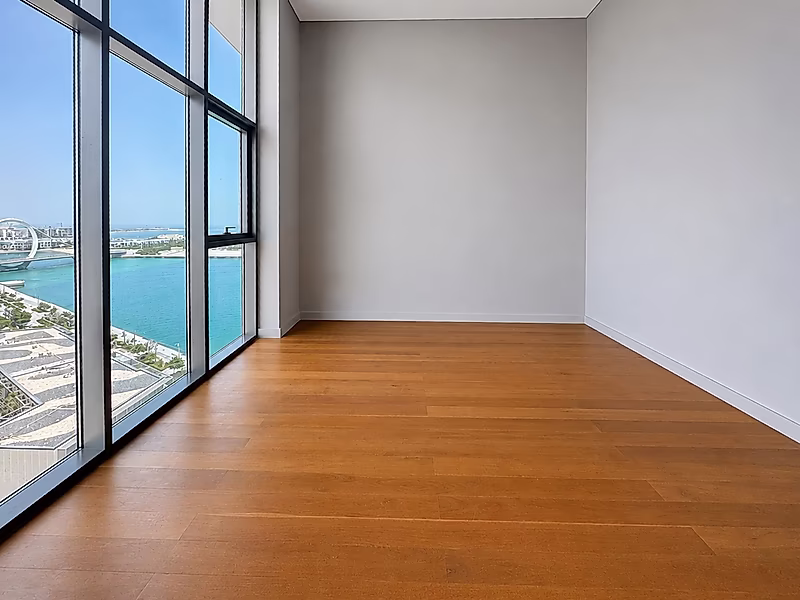 Unique 2-Bedroom Penthouse with Stunning Double-Height Ceilings - Photo 3