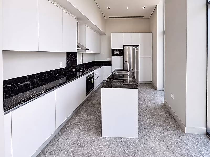 Unique 2-Bedroom Penthouse with Stunning Double-Height Ceilings - Photo 10