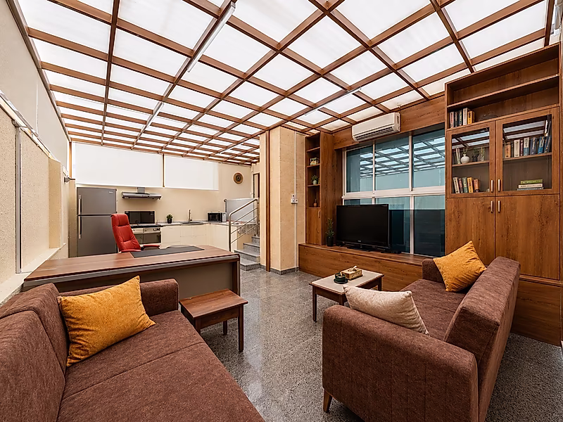 READY 2 BEDROOMS WITH PRIVATE POOL IN LUSAIL - Photo 1
