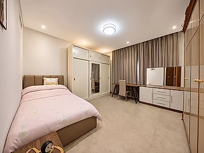 Spacious 2-Bedroom Apartment with Private Pool & Outdoor Kitchen