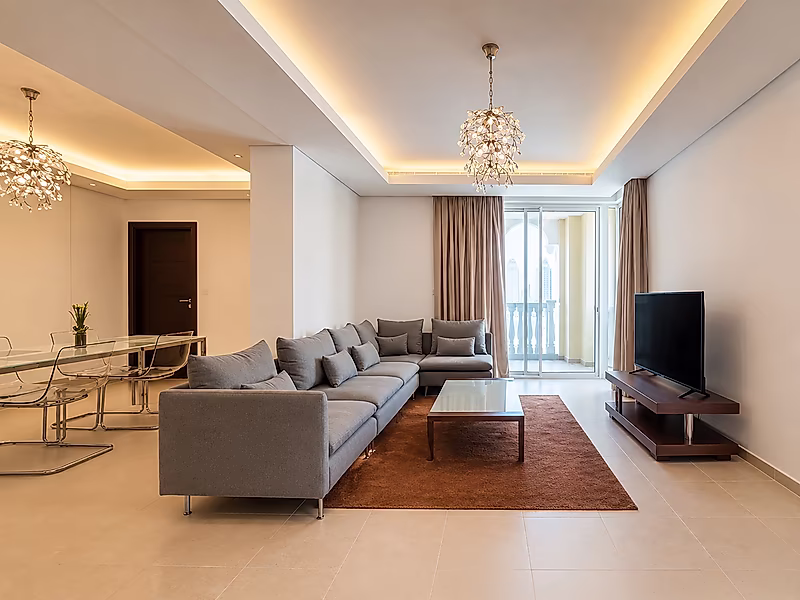 SPACIOUS 2 BEDROOM | 186 SQM | BEACH ACCESS - Photo 1