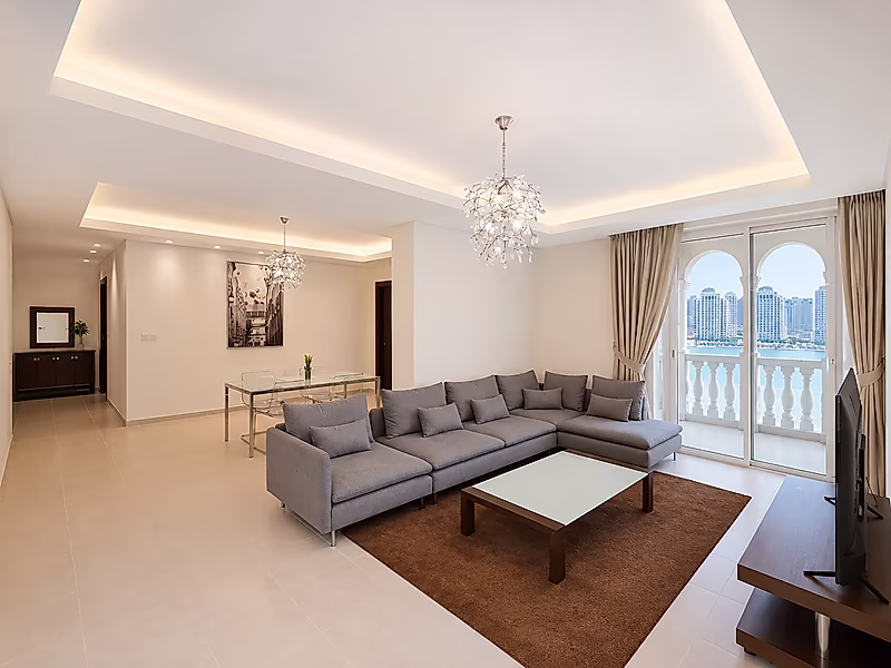 SPACIOUS 2 BEDROOM | 186 SQM | BEACH ACCESS - Photo 2