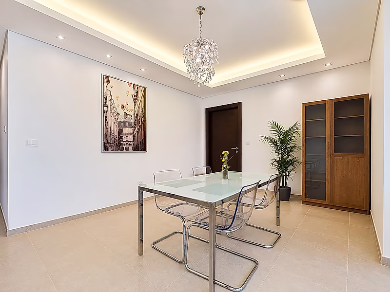 SPACIOUS 2 BEDROOM | 186 SQM | BEACH ACCESS - Photo 6