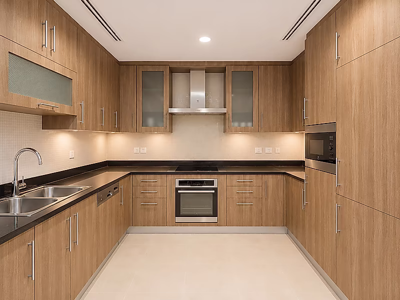SPACIOUS 2 BEDROOM | 186 SQM | BEACH ACCESS - Photo 9
