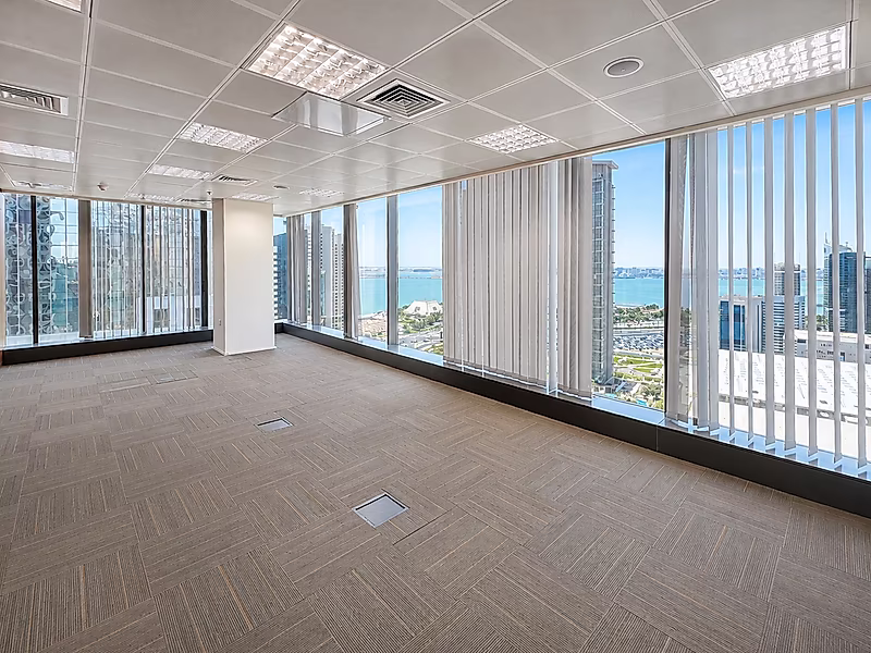 Spacious 450 SQMOffice With Sea View | West Bay - Photo 2