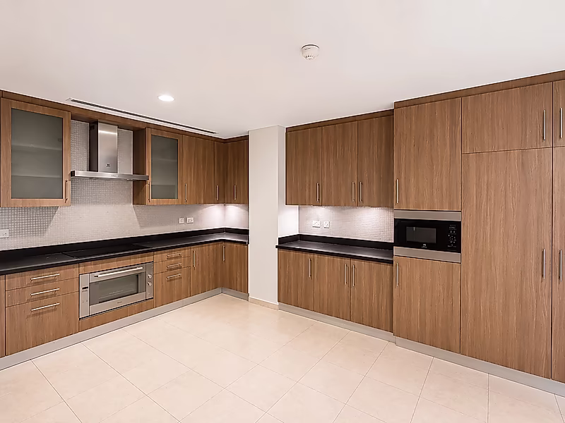 MASSIVE | 3 BEDROOM + MAID | PREMIUM TOWER | PRIVATE BEACH ACCESS | THE PEARL - Photo 5