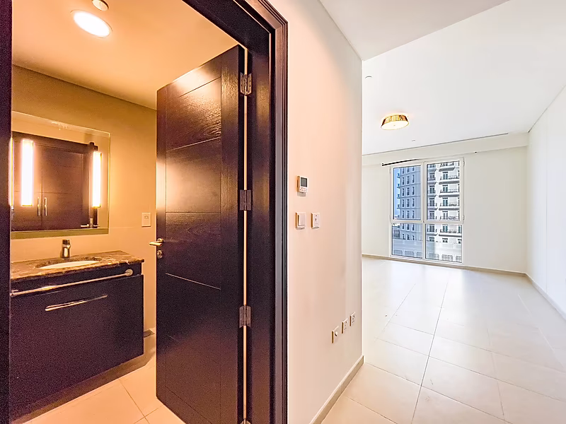 BILLS IN! HUGE 2 BEDS SF IN VIVA BAHRIYA - Photo 4