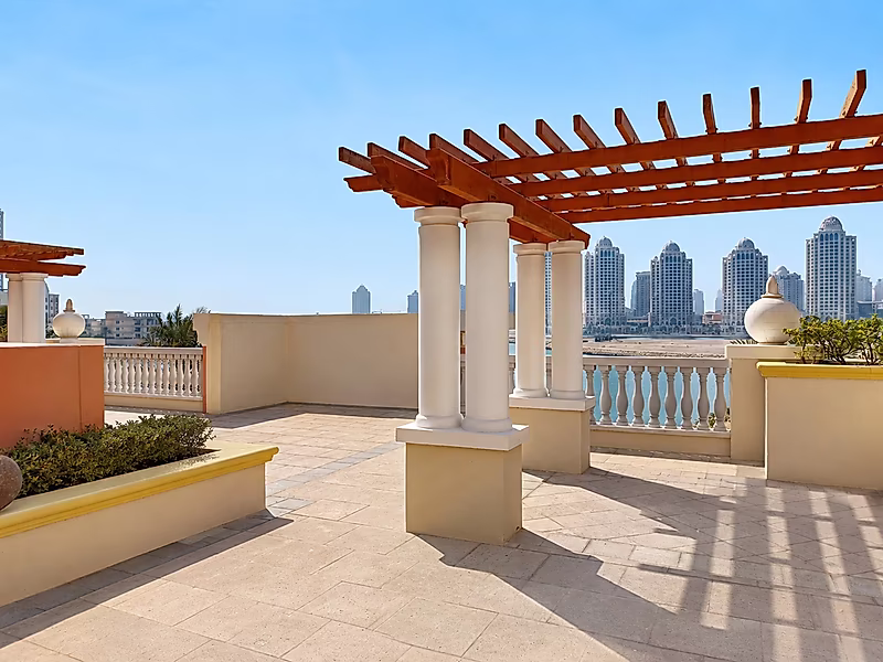 LUXURY PENTHOUSE WITH HUGE TERRACE & CITY VIEW - Photo 13