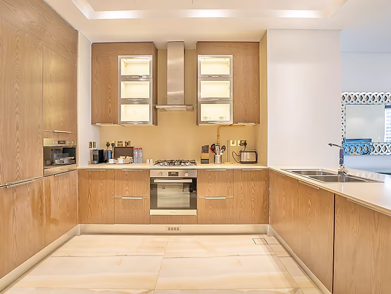 EXCLUSIVE 1BR IN LUSAIL MARINA WITH SEA VIEW - Photo 7