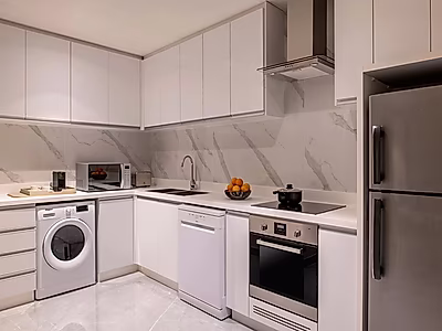 LUXURY 3 BEDROOM HOTEL APARTMENT IN OLD AIRPORT
