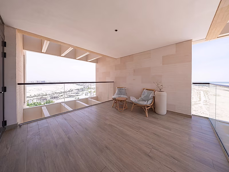 Luxury 1-Bedroom Waterfront Apartment | 108 sqm | Sea View | Private Beach Access - Photo 10