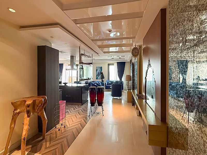 Elegant 3-Bedroom Apartment with Maid’s Room & Stunning Marina View | Porto - Photo 7