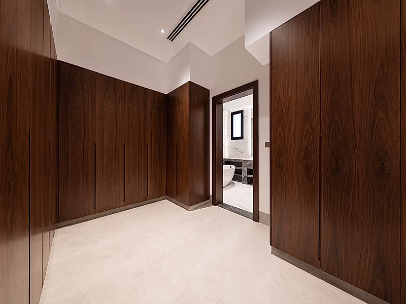 Rare Corner Villa | Private Pool | Elevator | Brand-New - Photo 24