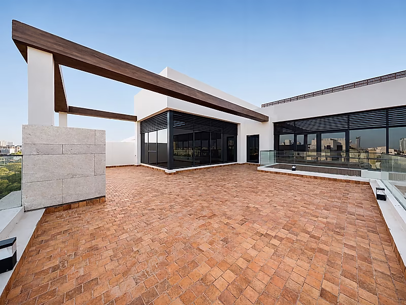 Rare Corner Villa | Private Pool | Elevator | Brand-New - Photo 30