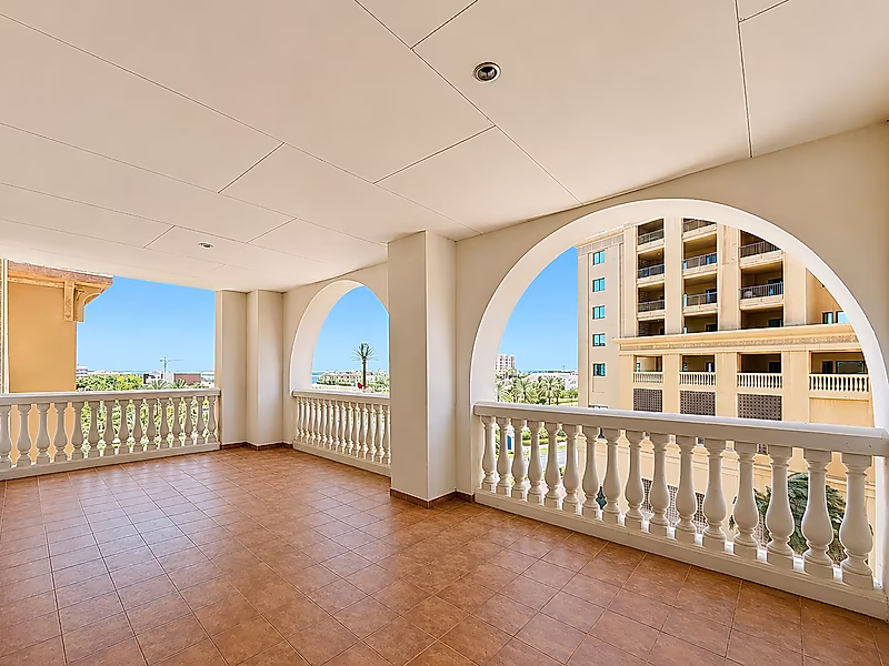 SPACIOUS SF 1 BEDROOM APARTMENT PORTO ARABIA - Photo 4