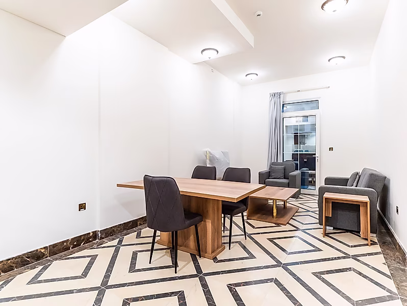 AMAZING DEAL | FURNISHED BRAND NEW 1 BED | GYM & POOL - Photo 1