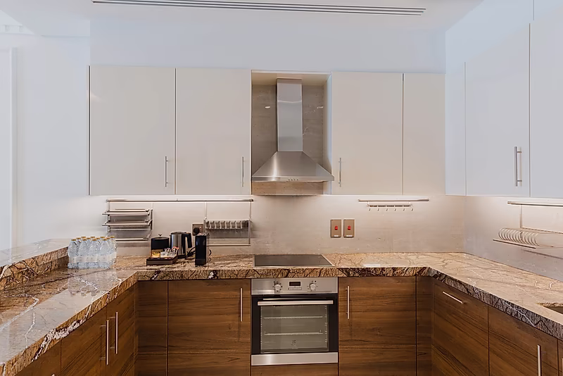 ELEVATED LUXURY | 1 BED IN THE HEART OF THE PEARL - 13 MONTHS - Photo 5