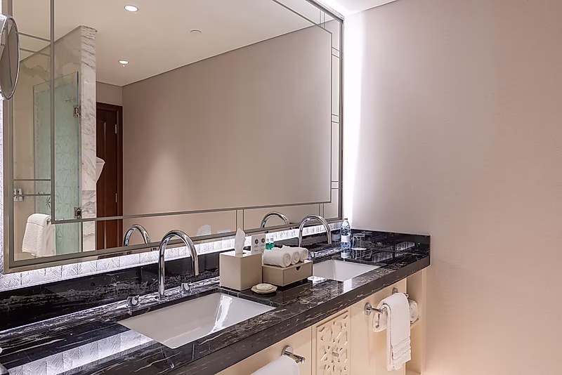 ELEVATED LUXURY | 1 BED IN THE HEART OF THE PEARL - 13 MONTHS - Photo 6