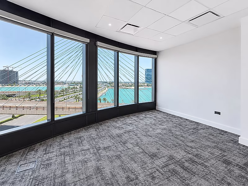 MOVE-IN READY OFFICE SPACE WITH SEA VIEW - Photo 2