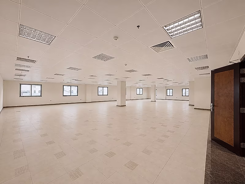 مكتب شِل آند كور | موقع مميز على طريق C-Ring - Photo 1